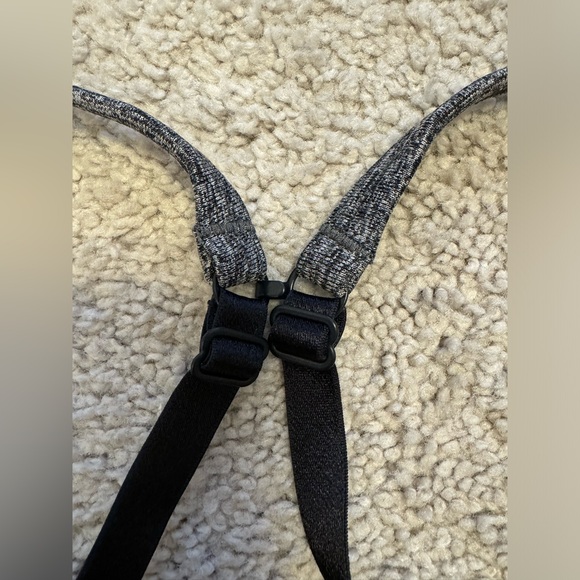 Lululemon Ebb to Street Bra - Picture 3 of 5